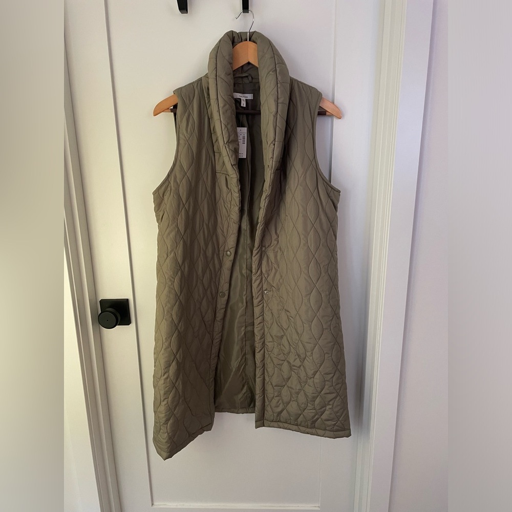 NWT Long Vest Maurice’s size Small Green $20